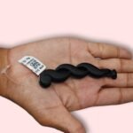 Sleek Twist Matte Hair Clip