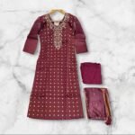 Maroon Kurta Set with Jacquard Dupatta - Image 3
